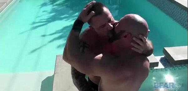  Carlo Cox and Marc Angelo at bear films - Gay Tube Videos - GayDemon